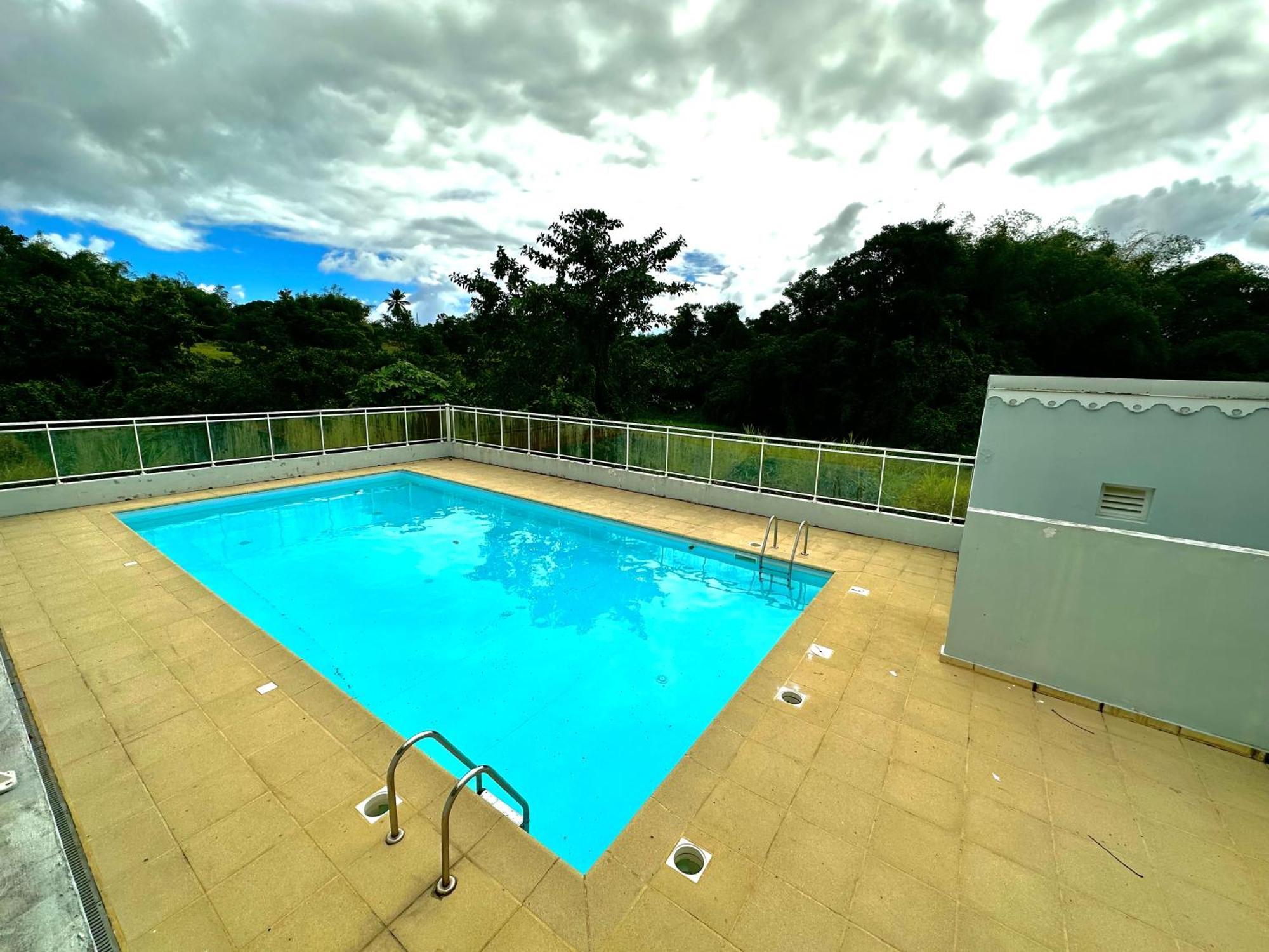 Location T2 Meuble Baie Mahault Convenance Apartment Bagian luar foto